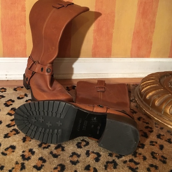 Motorcycle boots - Picture 2 of 3