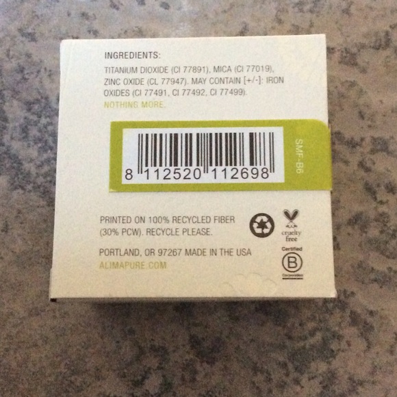 Alima Pure Satin Matte Foundation - Picture 3 of 4