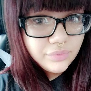 Meet your Posher, Sofia