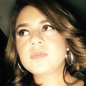 Meet your Posher, Marithza