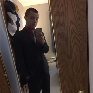 Meet your Posher, Dylan