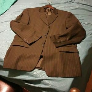 Black and white pinstripe suit 44R 38W 36 Inseam