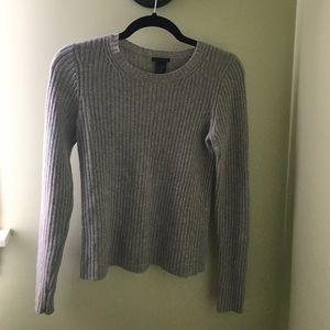 Grey cropped sweater
