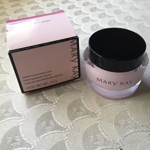 MK Intense Moisturizing Cream for Dry Skin