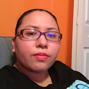 Meet your Posher, Annay