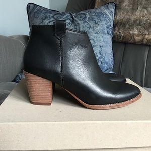 Madewell Billie Black Leather Bootie