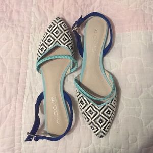 Colorblock Point-Toed Slingback Flats