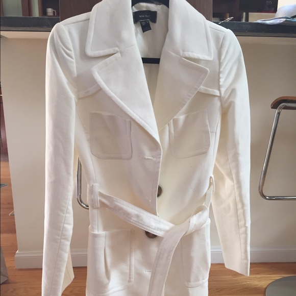 mango white coat