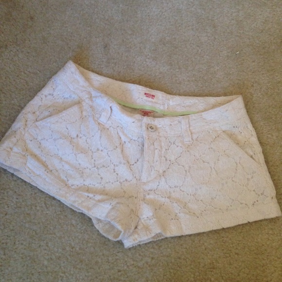 White lace shorts
