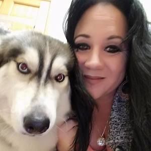 Meet your Posher, Carrie