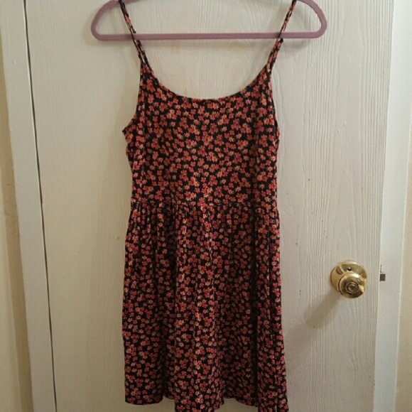 Red Floral Forever 21 Skater Dress size L