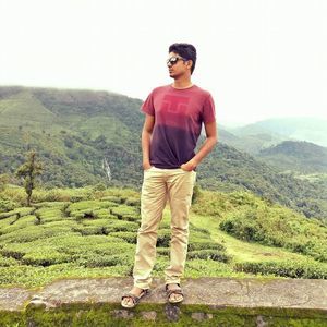 Meet your Posher, Dinesh