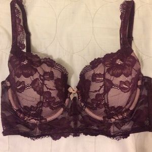 Victoria's Secret maroon lace 32 DD bra