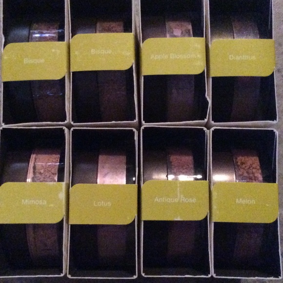 Alima Pure Satin Matte Blush - Picture 2 of 4