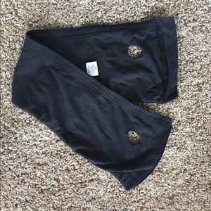 Hands free nursing bra