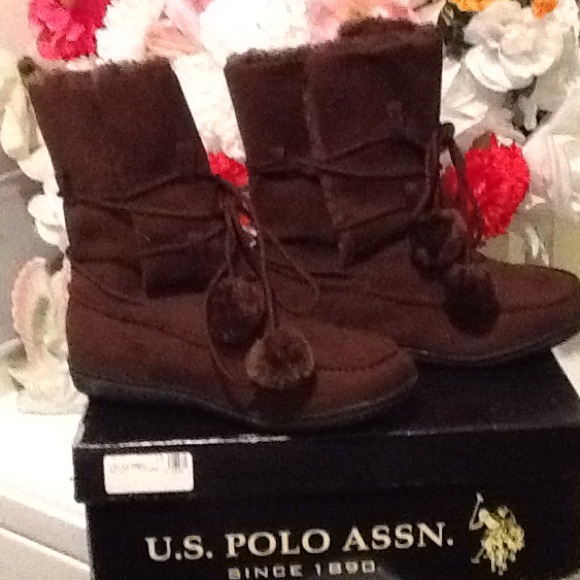 ADORABLE BRAND NWOT US POLO ASSIN   BOOTIE 👗👜👢👢 - Picture 4 of 4