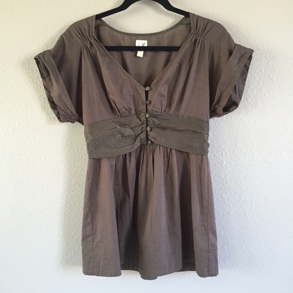 Anthropologie shirt