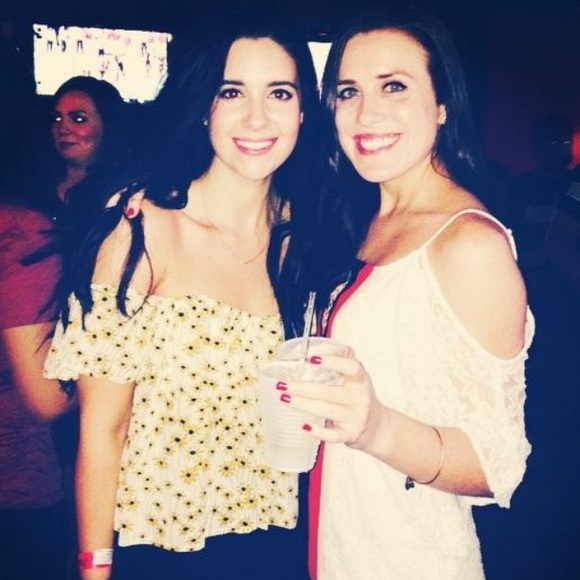 Off the shoulder top with sun flower print