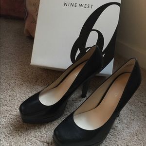 Nine West Pumps!