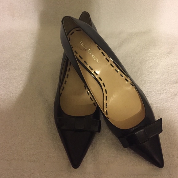 Black leather bow front heel