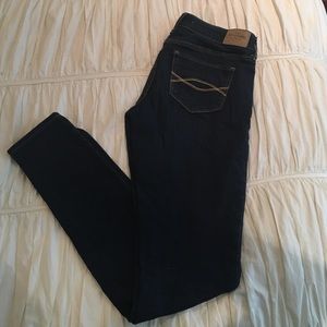 A&F dark  stretch skinny jeans