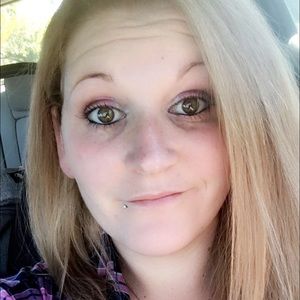 Meet your Posher, Bobbie jo