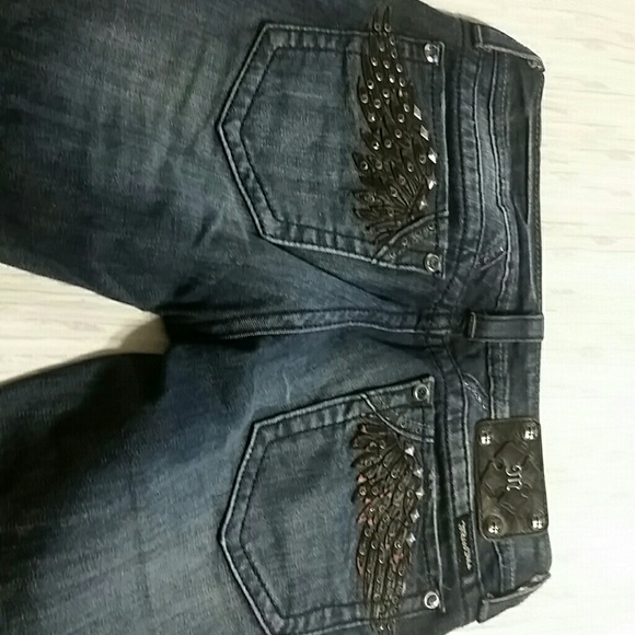 Miss Me Angle bottom Jeans