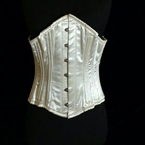 Bridal white long steel boned corset nwot size 24