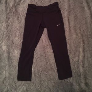 Dark purple Nike dry-fit leggings
