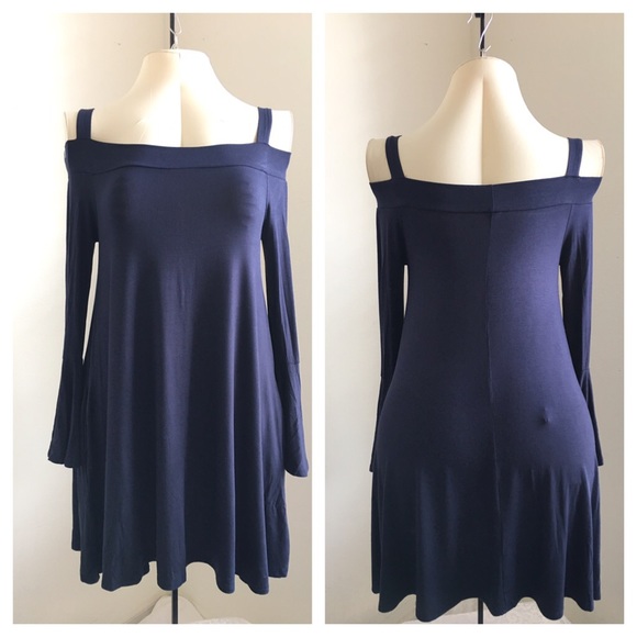 🎉🎉HP 11/20🎉🎉New- Open Shoulder Navy Dress - Picture 2 of 4