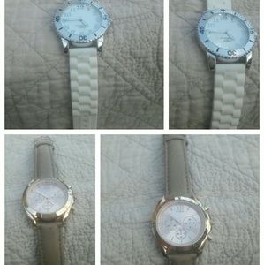 ⌚🎀Two Watch Bundle🎀⌚