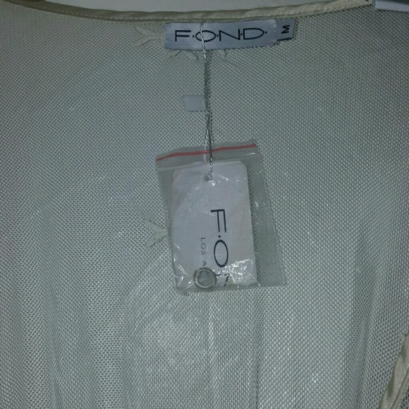 FOND LACE TOP - Picture 4 of 4