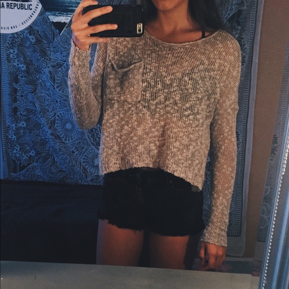 hollister crop sweater