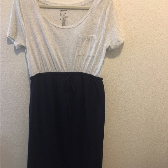 Gap maternity dress