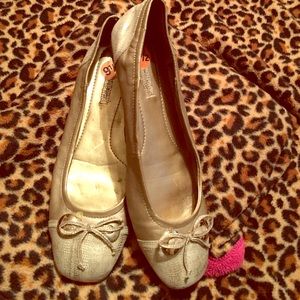 Gold flats used