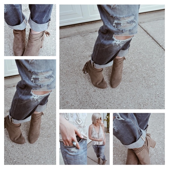 ✨HOST PICK✨ Vegan Suede Ankle Bootie - Picture 4 of 5