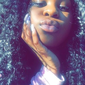 Meet your Posher, Tamara