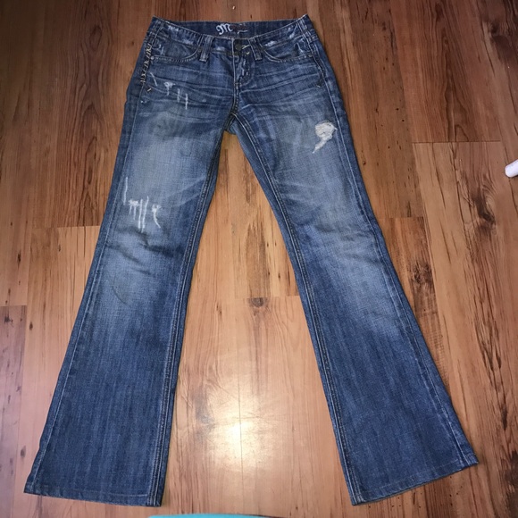Miss Me Denim - Distressed Miss me jeans