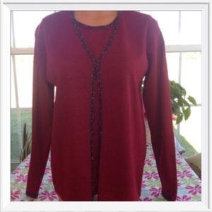 2 FOR $9 LN Lovely Victoria Jones Sweater