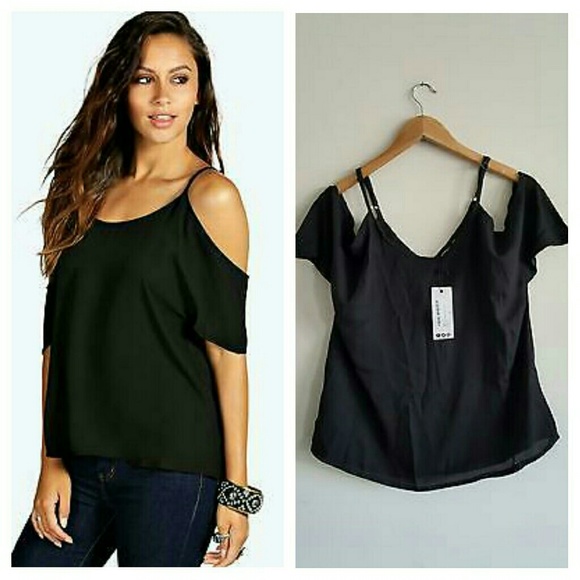 Boohoo 
Dawn Open Shoulder Woven Top