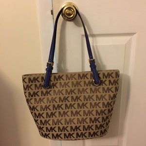 Michael Kors Signature Tote