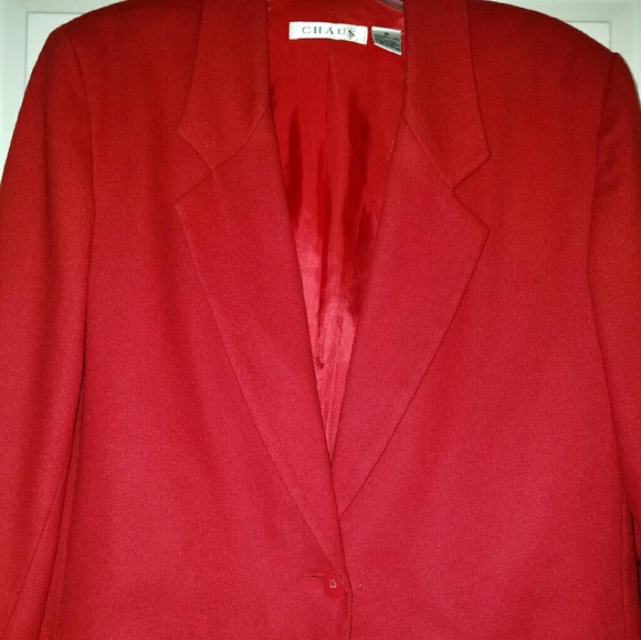 Blazer - Picture 3 of 4