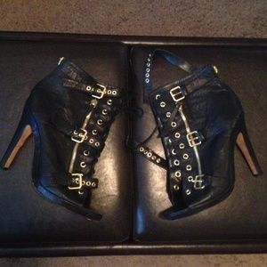 Dolce Vita  lace up bootie