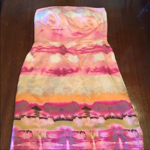Strapless Banana Republic dress. NWOT.