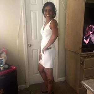 Meet your Posher, Sharoya