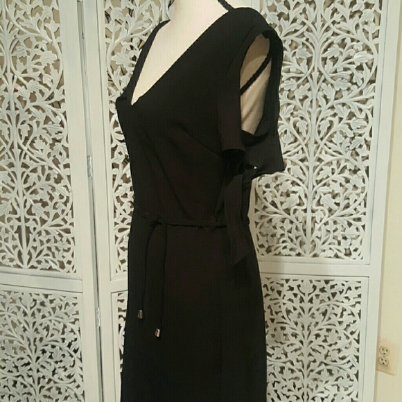 Black Asymmetric Belted Dress - Picture 3 of 4