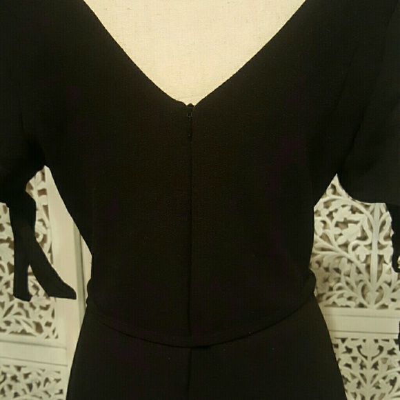 Black Asymmetric Belted Dress - Picture 4 of 4