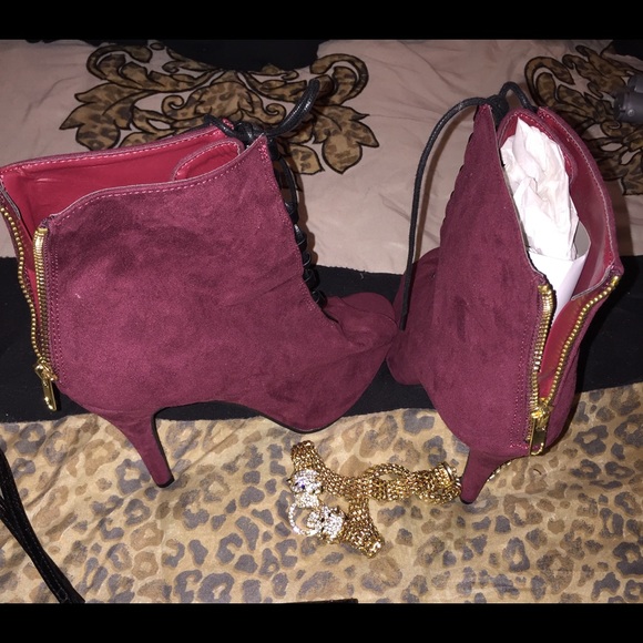 Faux Suede Lace Up Bootie - Picture 4 of 4