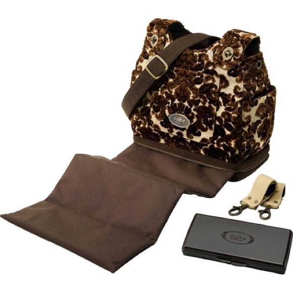 Petunia Pickle Bottom Chocolate Decadence handbag - Picture 2 of 2
