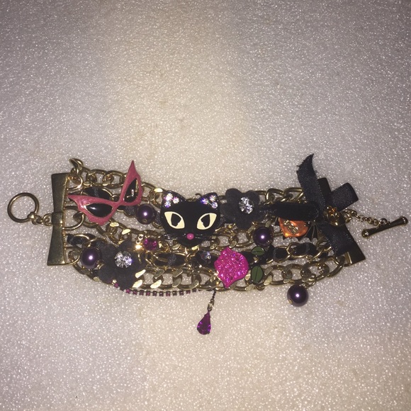 Betsey Johnson bracelet